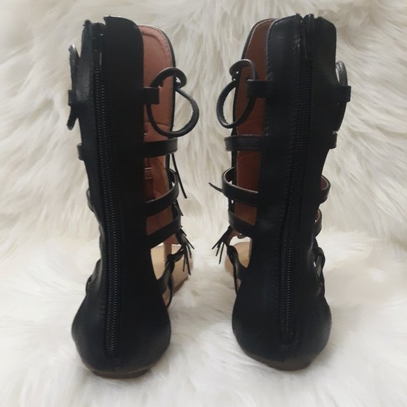 NWOT Gladiator Sandals - Picture 7 of 8